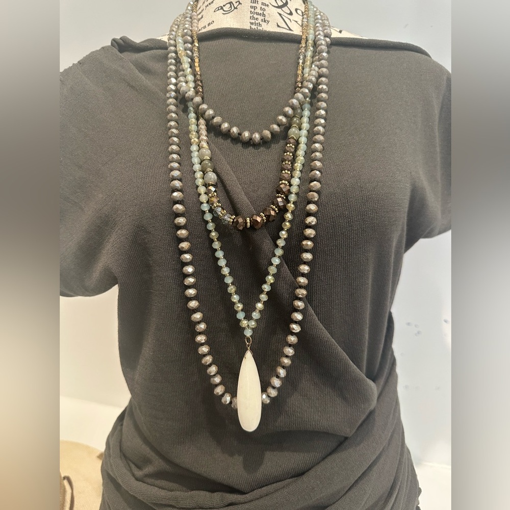 Long beaded dressy necklace bundle 💎